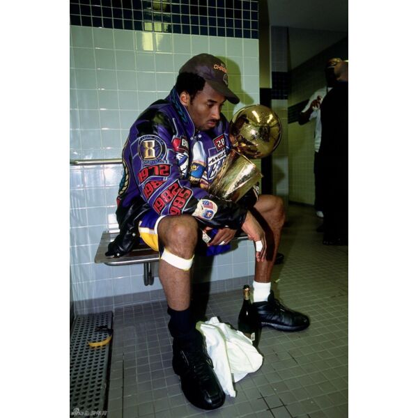 KB24 'Alone With You' Mamba Edition Thumbnail